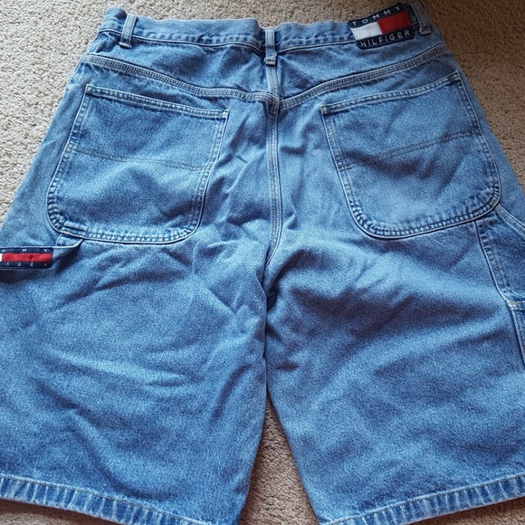 tommy hilfiger carpenter shorts